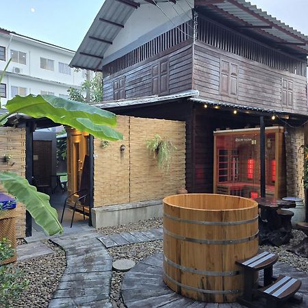 The Old City Rooms Chiang Mai Buitenkant foto